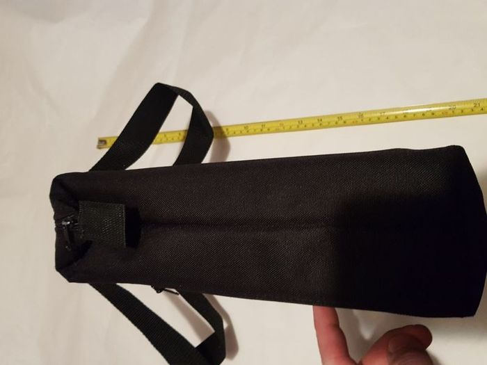 rushdale wine cooler bottle bag ,nice condition ,buyer collects or pays postage thank you,sold as is