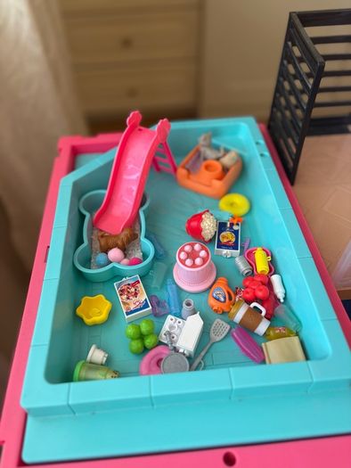 barbie dream house