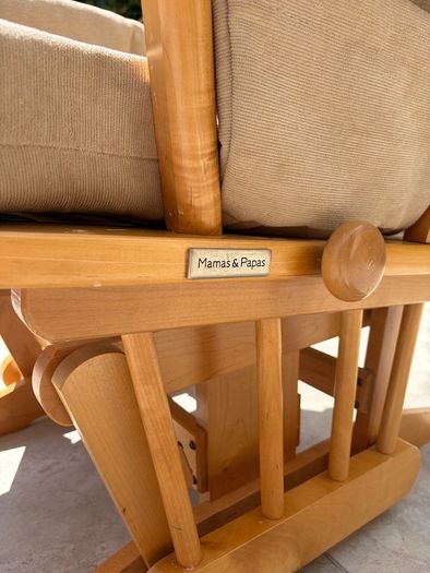 Nursing Rocking Chair with Footstool - Mamas & Papas / Dutalier