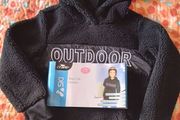 Brand new Boys ski hoodie 5 to 6 years