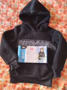 Brand new Boys ski hoodie 5 to 6 years