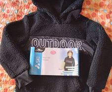 Brand new Boys ski hoodie 5 to 6 years