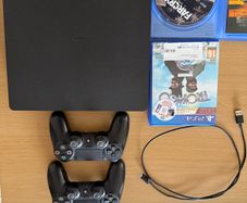PlayStation 4 slim