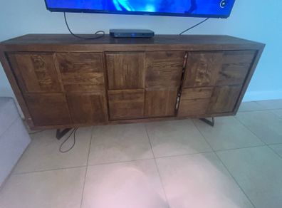 Tv unit