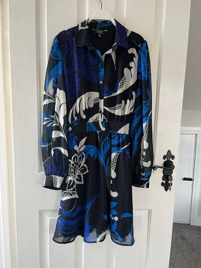 Lipsy Dress in Size 12 - worn only once, gorgeous shades of blue on black background