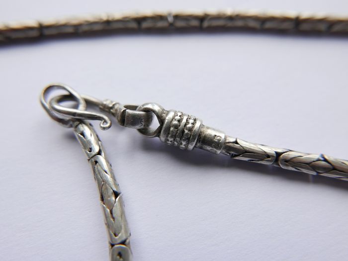 Vintage heavy 925 Sterling Silver 5mm round Byzantine Chain Necklace length 20" - 39g