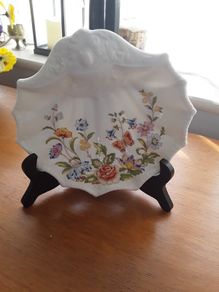 collectible crockery