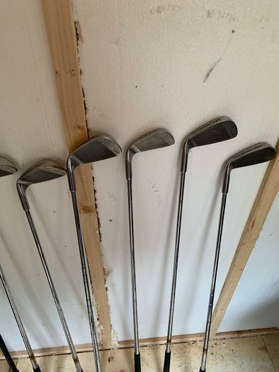 Full bagged Mens Golf set (irons, putter, drivers) (RH)
