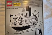 Lego 21317 Disney SteamBoat Willie New