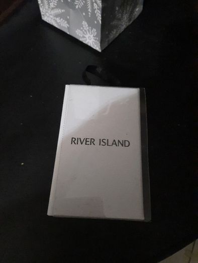 new river island watch