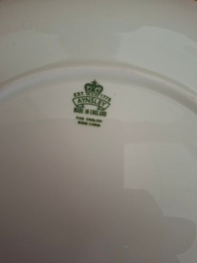 Aynsley Cake / Serving plate