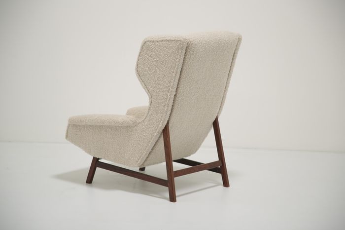 Vintage Sculptural Boucle Wingback Model 877 Armchairs by Gianfranco Frattini for Cassina, Italy, 1950s