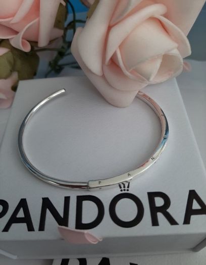 New genuine pandora bangle