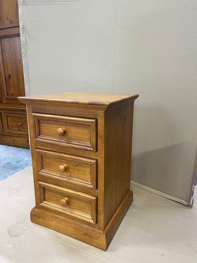 Wardrobe, drawers, locker, bed