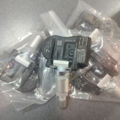 Tyre pressure sensor Nissan  TPMS