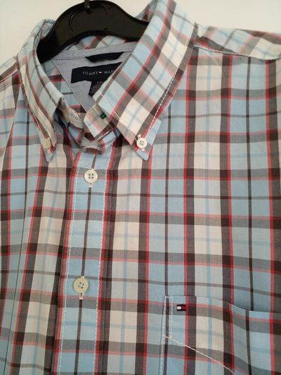 Tommy Hilfiger shirt size L