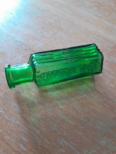 Antique Miniature Green Glass Poison Bottle. Victorian 1/2 oz Size (70mm) NOT TO BE TAKEN.