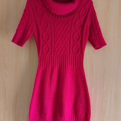 Knitted dress