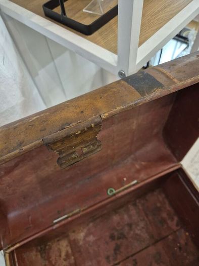 Small Antique Tin steamer trunk
