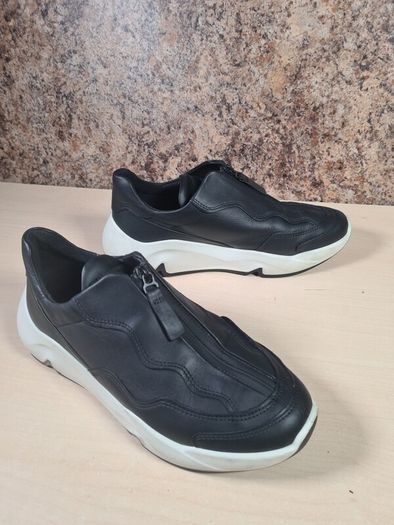 womens ECCO Chunky W zip trainers black leather runners Size UK 6 EU 39