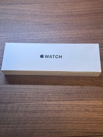 Apple Watch SE 3 40mm Midnight Aluminium GPS M/L Midnight Sport Band
