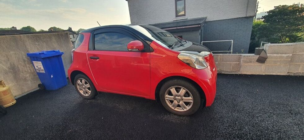 2010 Toyota Iq