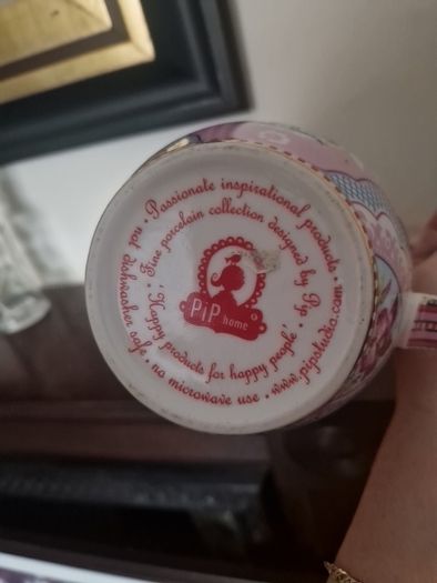 large jug Pip