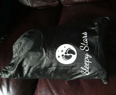 Sleepy stars black out blind