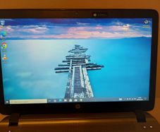 HP ProBook, Model 450 G2, Intel Core i3-4030U CPU, 1.9Ghz, 4GB Ram, 500 GB HDD, Windows 10 Pro. Microsoft Edge, Chrome and VLC