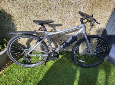 Carrera Axle Ltd Bike