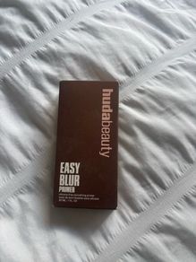 Huda Beauty easy blur primer brand new