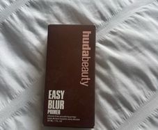 Huda Beauty easy blur primer brand new