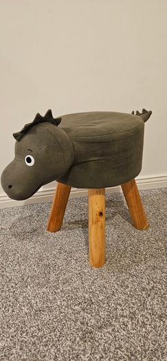Kids dino stool