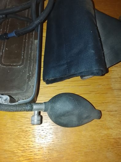 Vintage 1950's Accoson Mercury Sphygomanometer