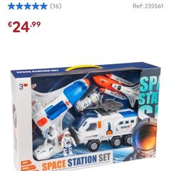 Space station set