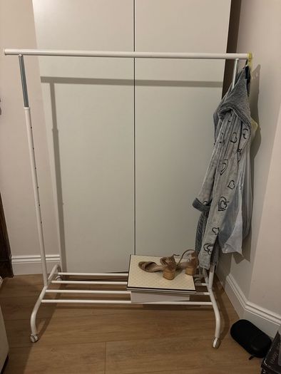 X2 IKEA RIGGA white Clothes rail