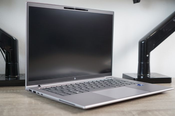 HP ZBook Firefly G10 Mobile Workstation | i7-1355U | RTX A500 4GB | 16GB DDR5
