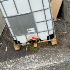 1000L IBC Water Tank / Water Container
