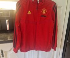 boys Manchester united light jacket