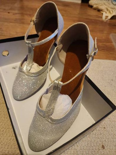 Dancing Shoes Anna Karn 740 60