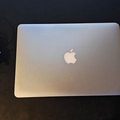 Macbook Air 13" 2014 A1466 | New Battery | I5 | 4gb Ram | 128gb Ssd | Big Sur
