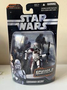 Clone Commander Bacara Star Wars Saga Collection