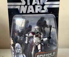 Clone Commander Bacara Star Wars Saga Collection