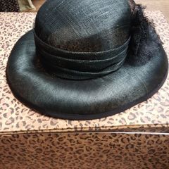 Elegant teal hat