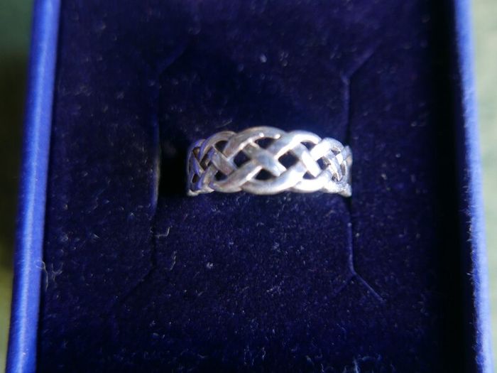 Sterling Silver 925 Celtic Knot Ring size L