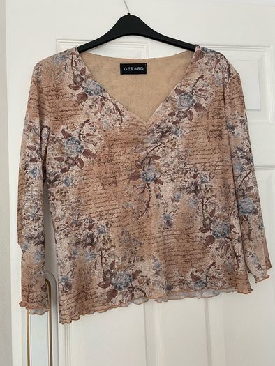 ladies Gerard top