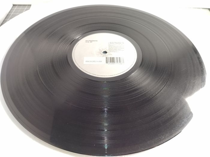 Hh Presents - I.c.e. Ep - Ice 794! - Late 90s Trance Beast! Absolutely Bangin Club Classic! Not To Be Missed! Absolutely Rallied Copy, But A Bargain!