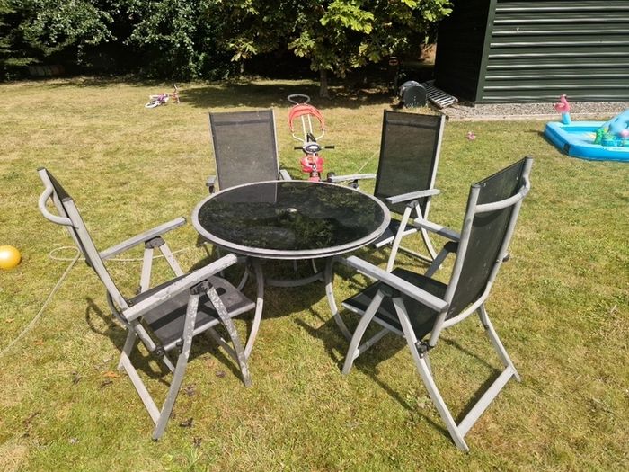 garden furniture