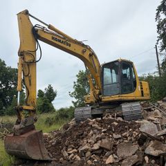130 komatsu excavator