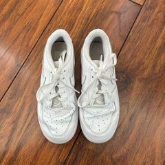 UK 1.5 Nike trainers unisex